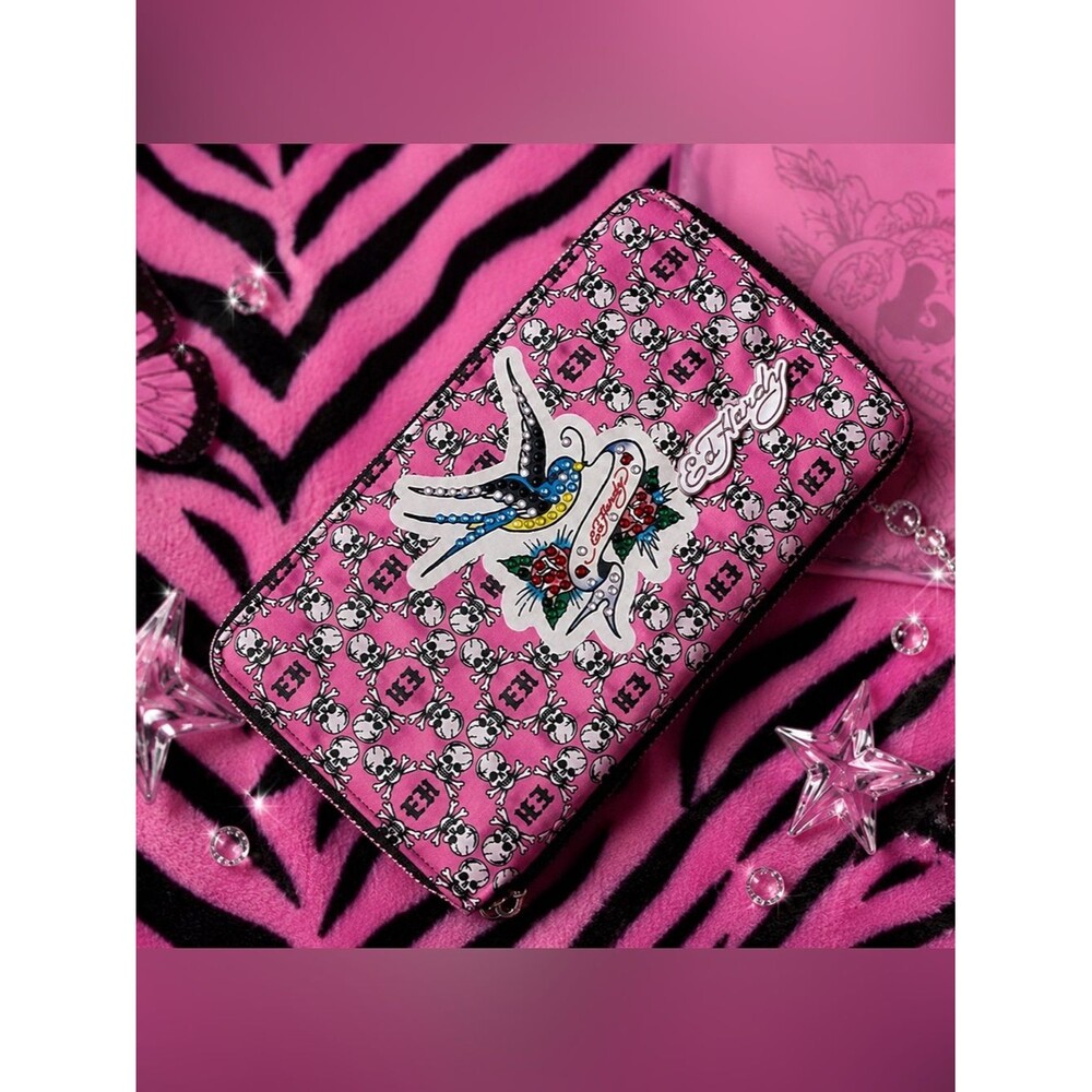 Ed Hardy Pink Skull Swallow Zip Around Wallet NWT Y2K Tattoo Print 7x3x1